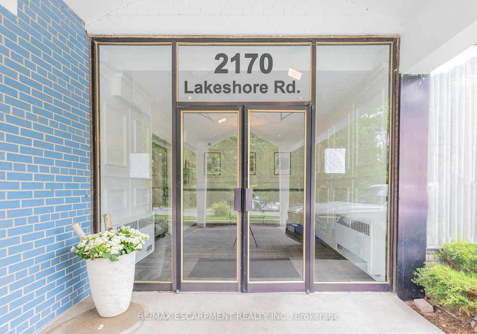 2170-lakeshore-road-burlington-ontario-w12274430