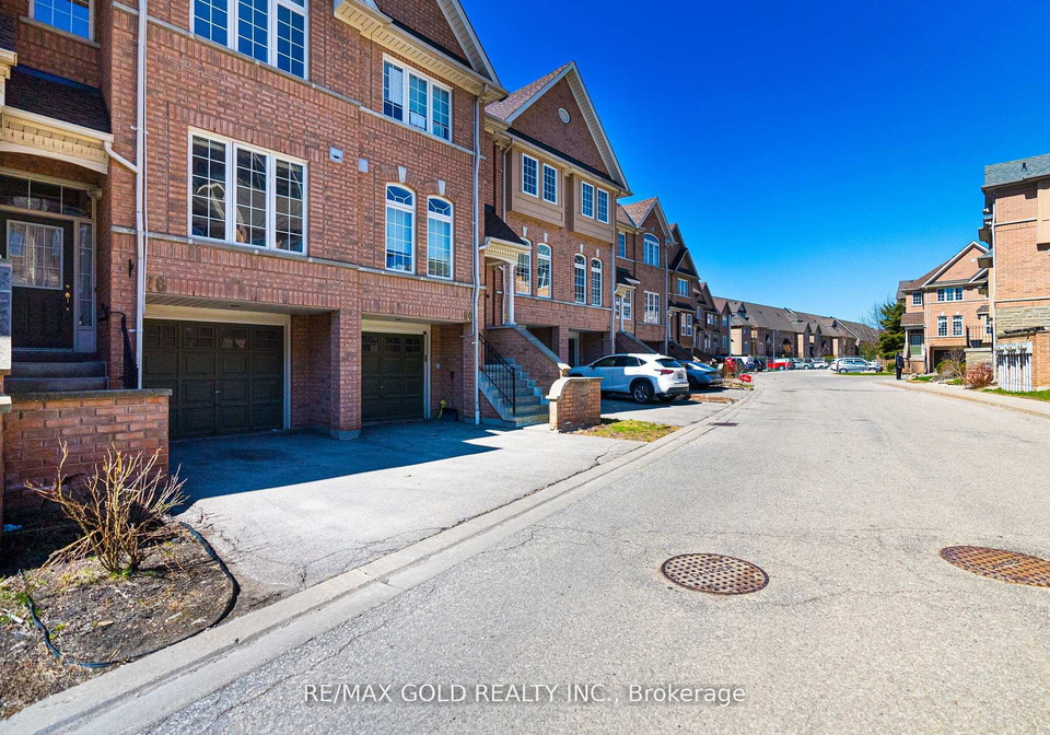 50-strathaven-drive-mississauga-ontario-w12274634