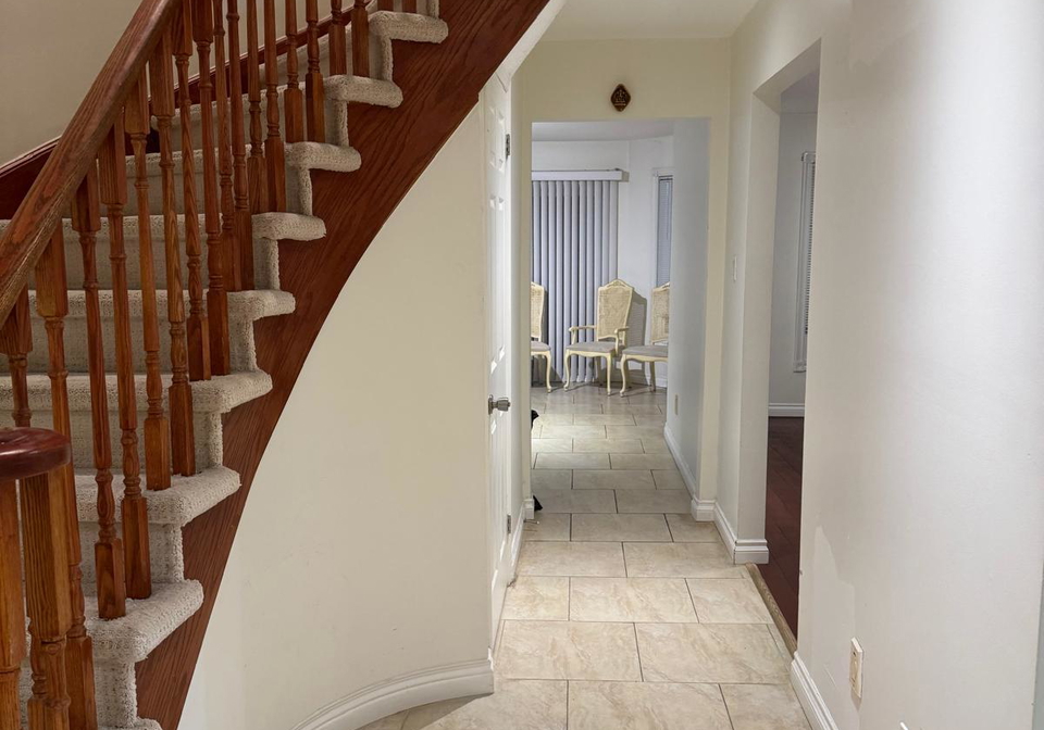 5506-fleur-de-lis-court-mississauga-ontario-w12275010
