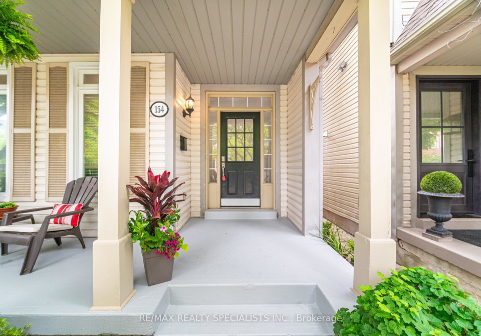 154-roxton-road-oakville-ontario-w12275130