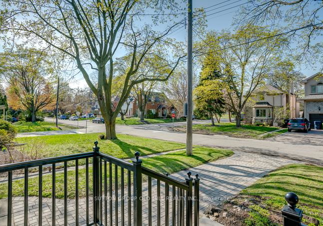 29-winston-grove-etobicoke-ontario-w12275134