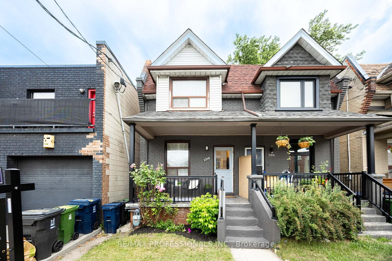 2398-st-clair-avenue-w-toronto-ontario-w12275319