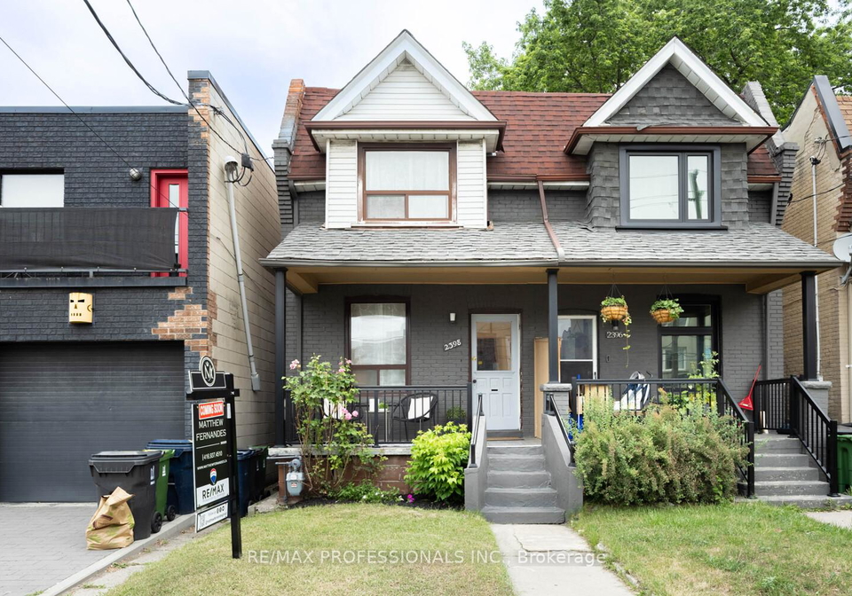 2398-st-clair-avenue-w-toronto-ontario-w12275319