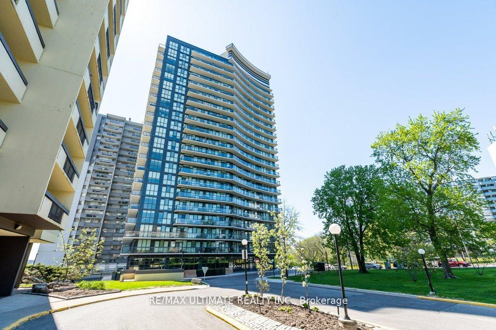 1461-lawrence-avenue-w-north-york-ontario-w12275440
