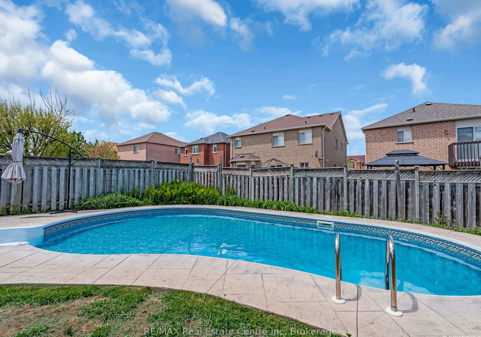 52-melissa-court-brampton-ontario-w12275646