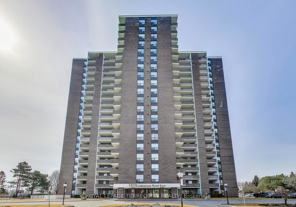 1515-lakeshore-road-e-mississauga-ontario-w12275727