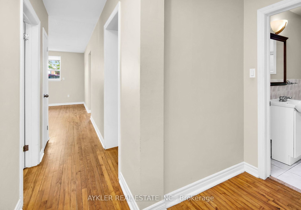 26-twenty-second-street-etobicoke-ontario-w12275757
