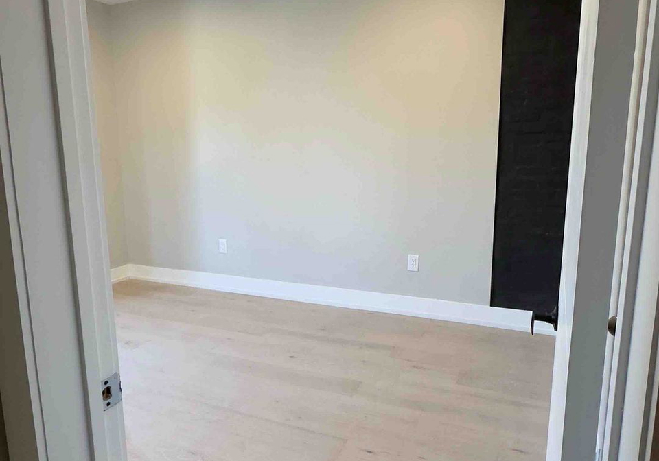 500-salem-avenue-n-toronto-ontario-w12275760