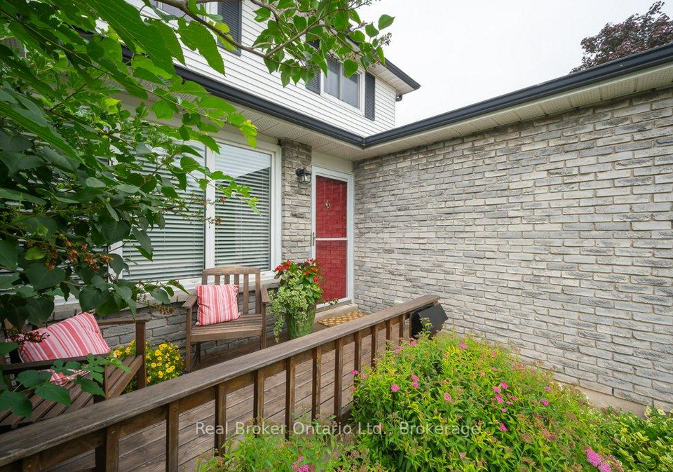 2302-malcolm-crescent-burlington-ontario-w12275815