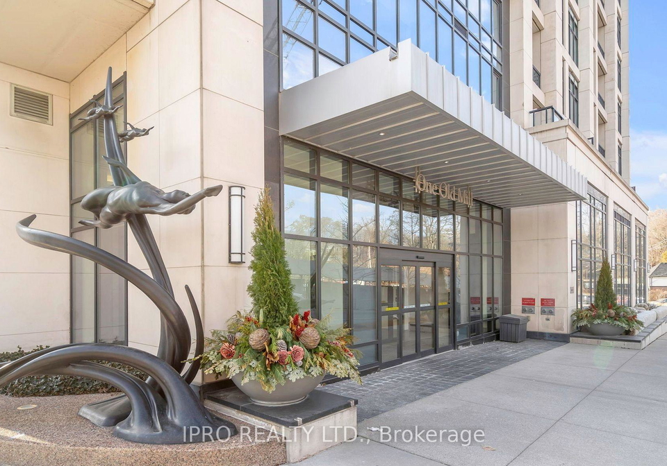 1-old-mill-drive-e-toronto-ontario-w12275941