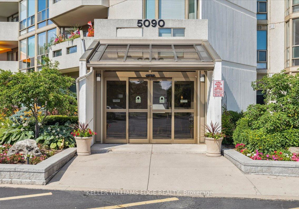 5090-pinedale-avenue-burlington-ontario-w12276015