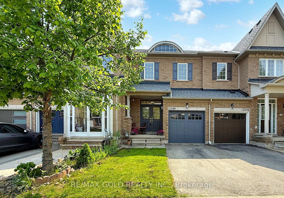 2268-stone-glen-oakville-ontario-w12276037