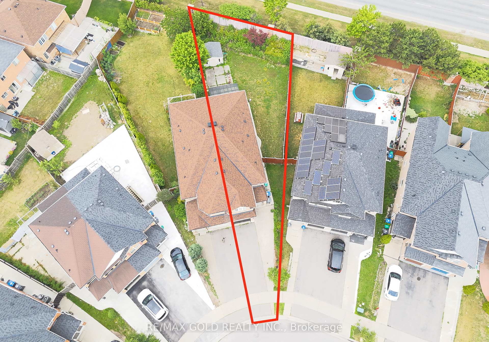 28-jingle-crescent-brampton-ontario-w12276200