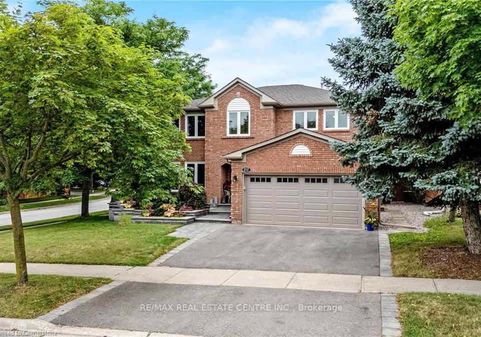 1717-heritage-way-oakville-ontario-w12276403