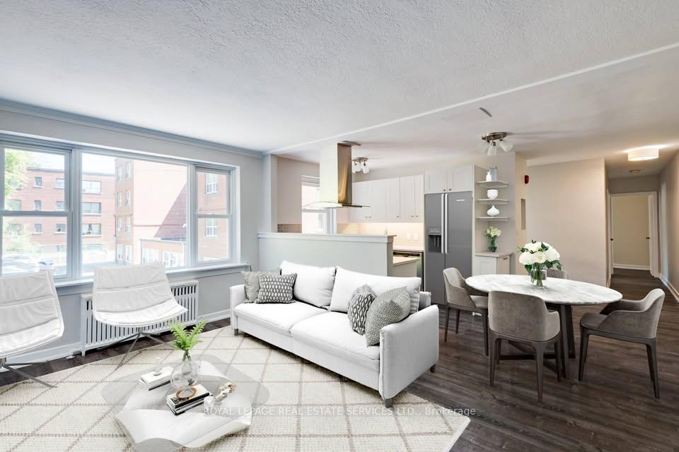 18-anglesey-boulevard-etobicoke-ontario-w12276672