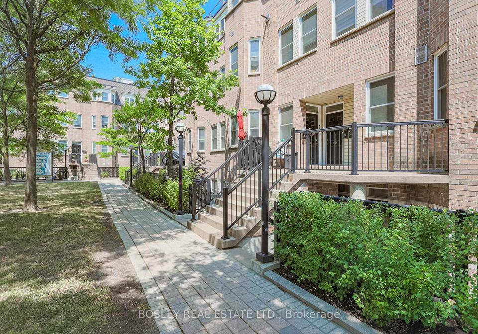 760-lawrence-avenue-w-w-north-york-ontario-w12276715