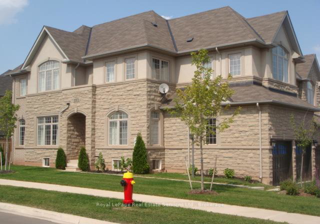 2373-wasaga-drive-oakville-ontario-w12276822