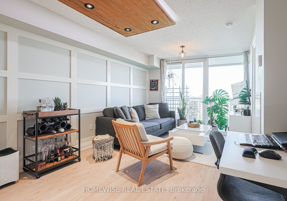 800-lawrence-avenue-w-w-north-york-ontario-w12276949