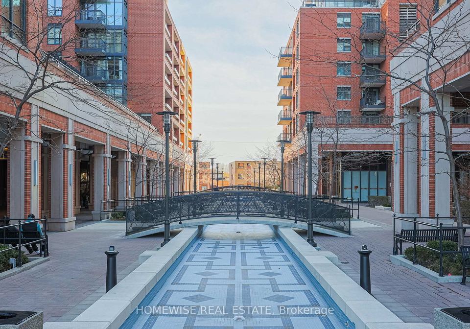 800-lawrence-avenue-w-w-north-york-ontario-w12276949