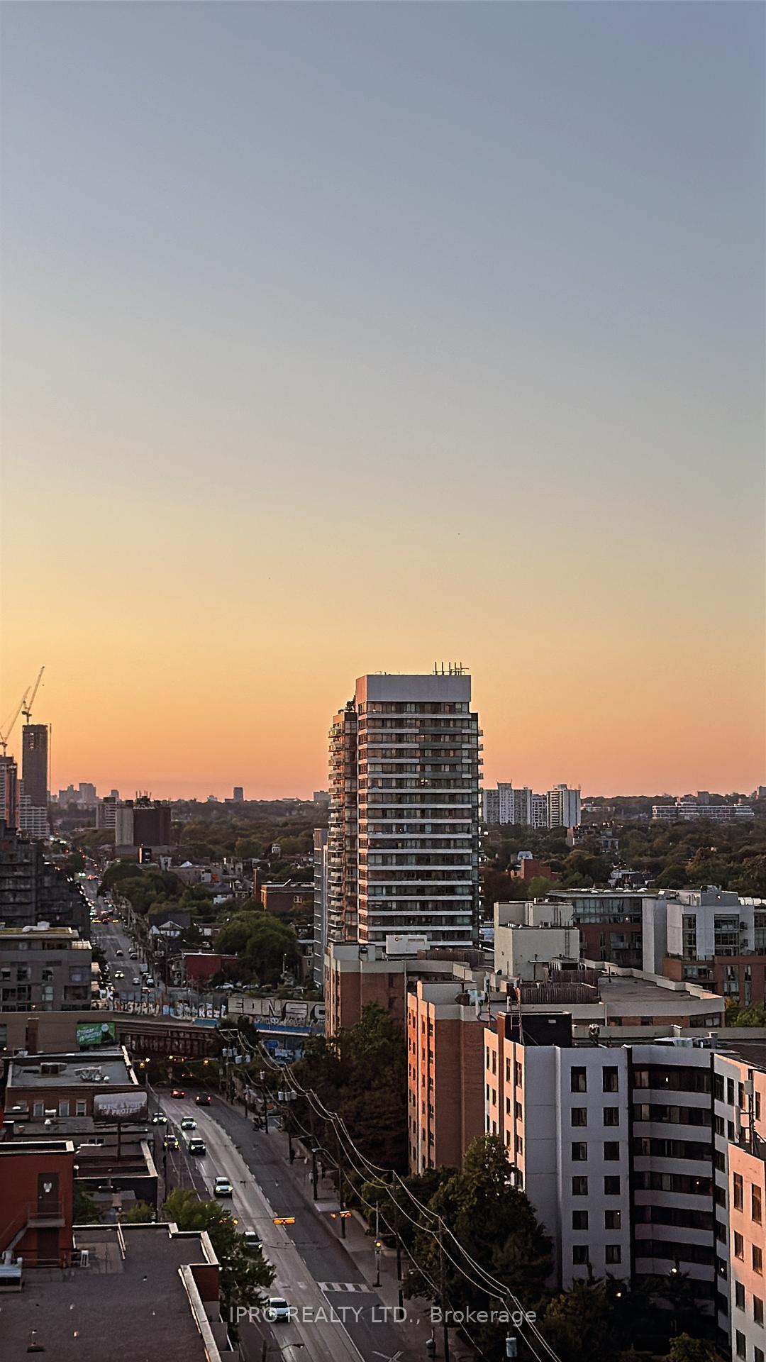 270-dufferin-street-toronto-ontario-w12277449