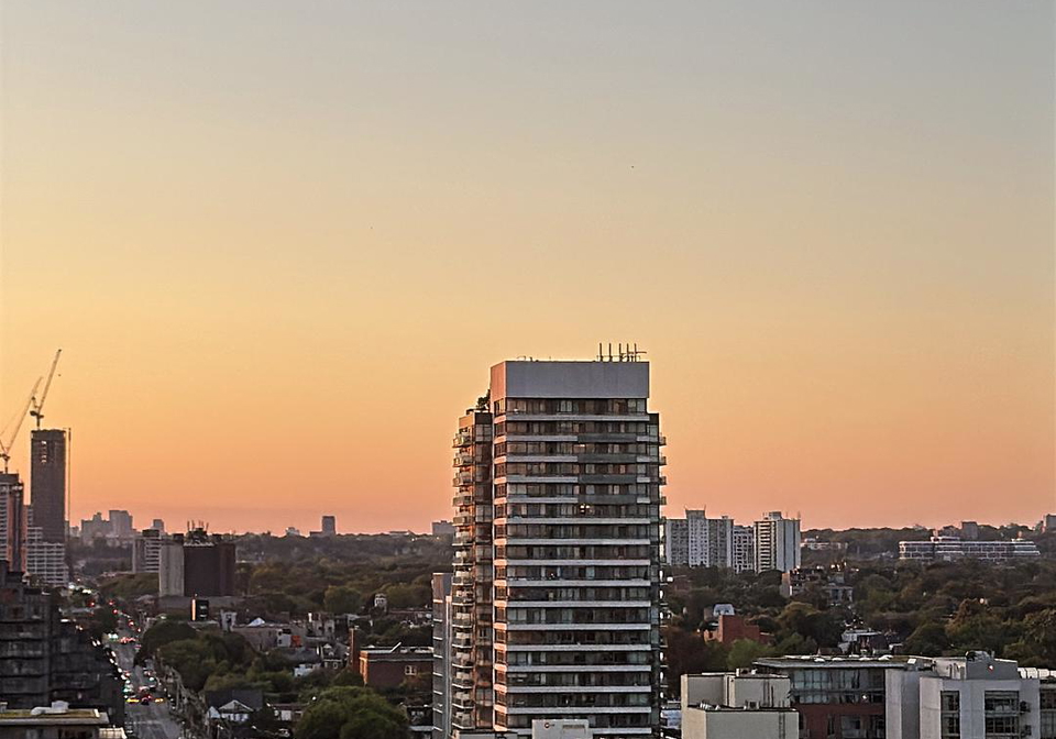 270-dufferin-street-toronto-ontario-w12277449