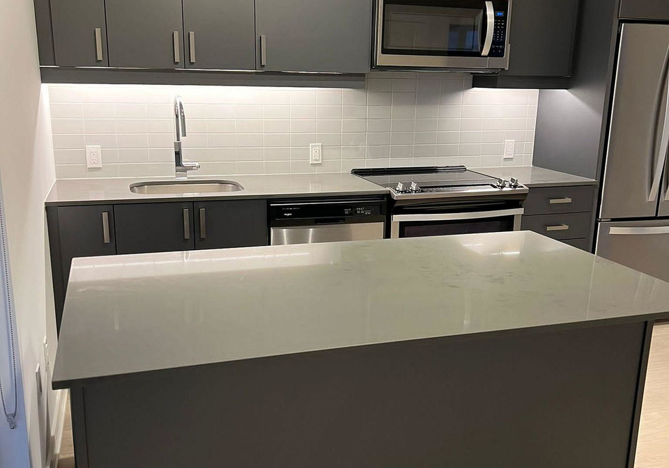 8-nahani-way-mississauga-ontario-w12277622