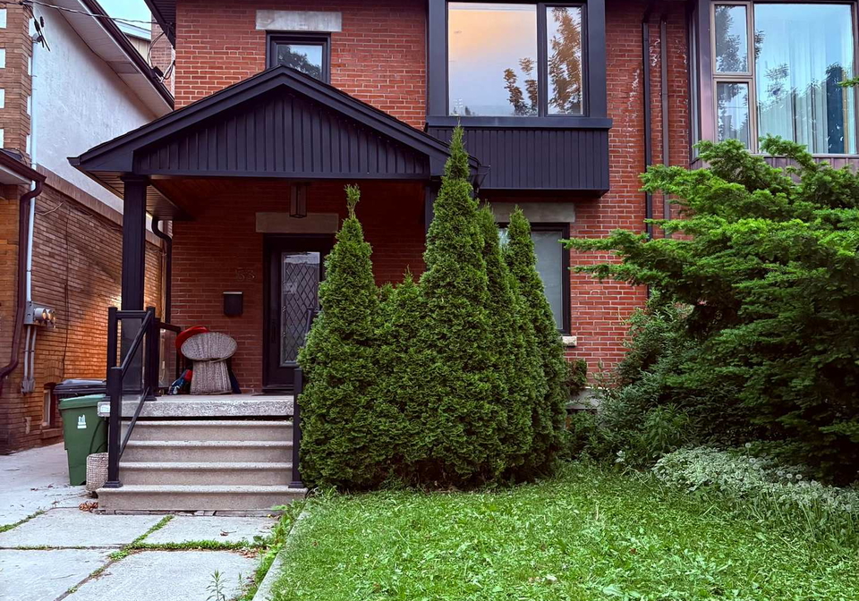 53-highview-crescent-toronto-ontario-w12277632
