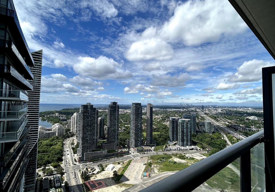 59-annie-craig-drive-etobicoke-ontario-w12277866