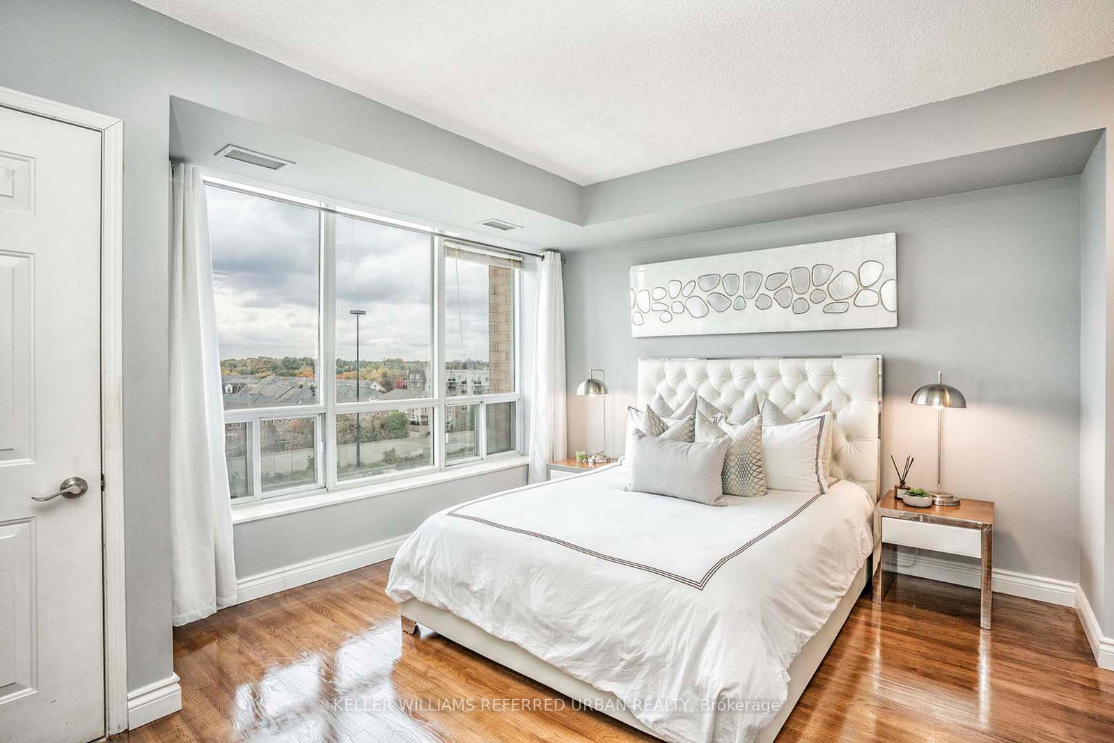 190-manitoba-street-etobicoke-ontario-w12277911