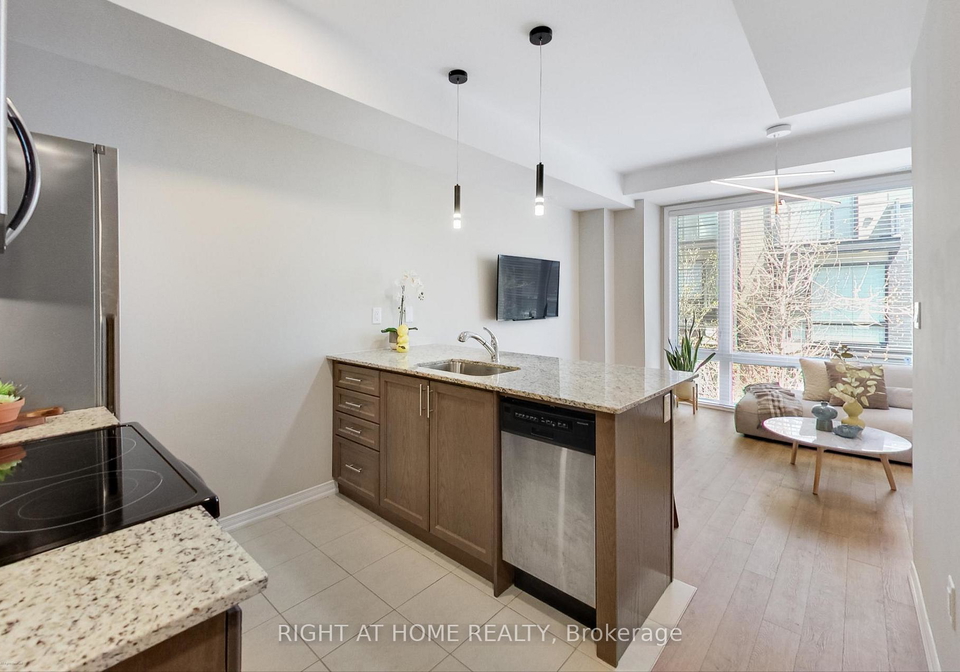 30-fieldway-road-etobicoke-ontario-w12278228