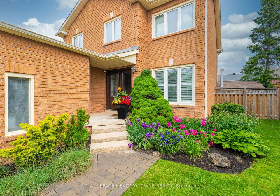 51-roane-avenue-halton-hills-ontario-w12278246