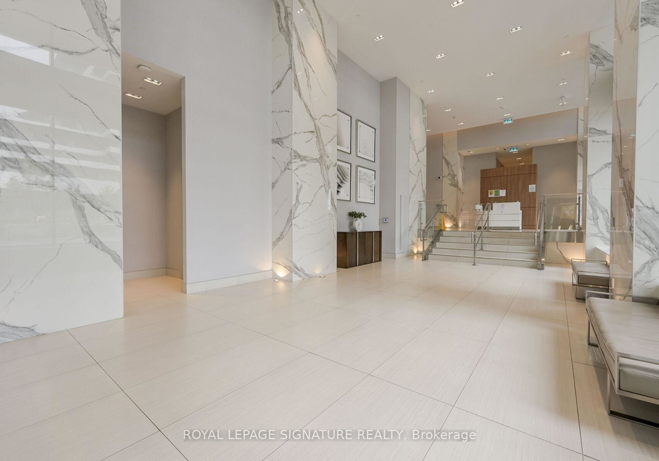 20-shore-breeze-drive-etobicoke-ontario-w12278378