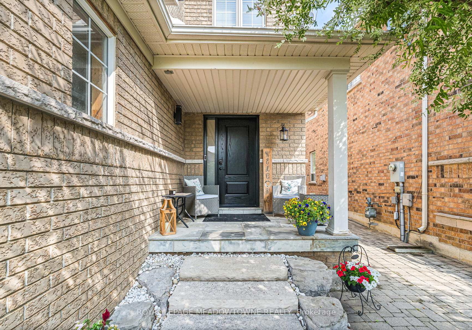 25-milfoil-street-halton-hills-ontario-w12278411