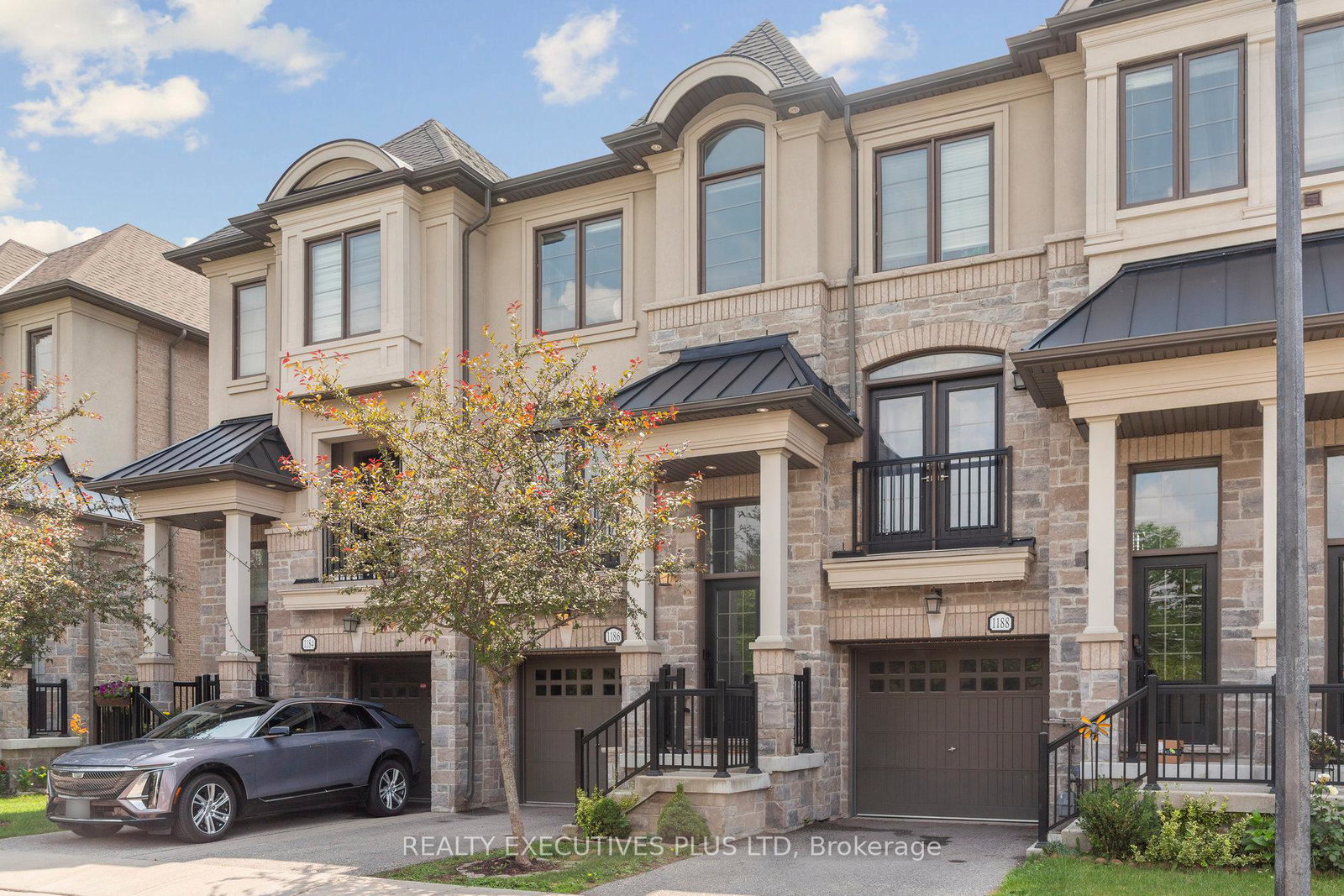 1186-beachcomber-road-mississauga-ontario-w12278453