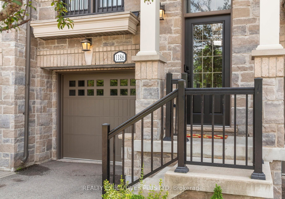 1186-beachcomber-road-mississauga-ontario-w12278453