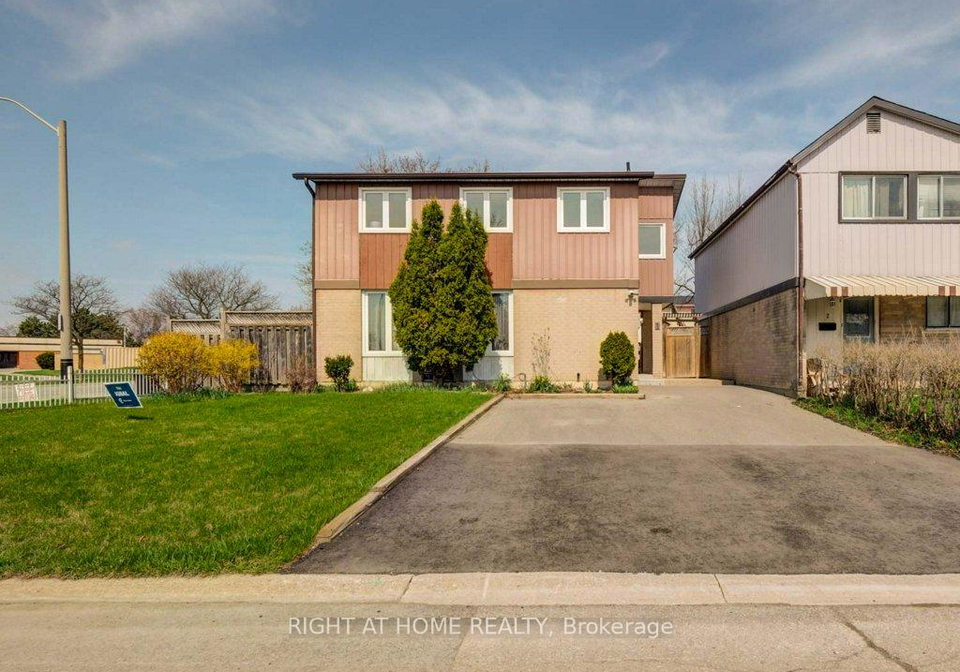 1-hedley-court-brampton-ontario-w12279033