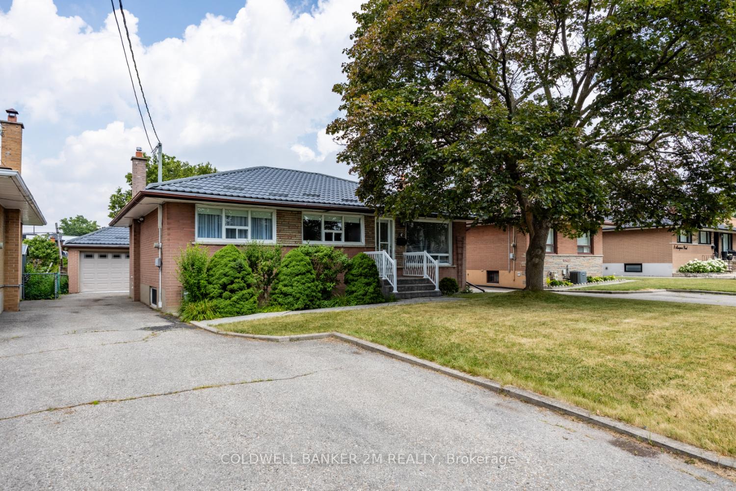 4-mangrove-road-north-york-ontario-w12279208