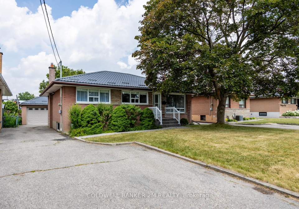 4-mangrove-road-north-york-ontario-w12279208