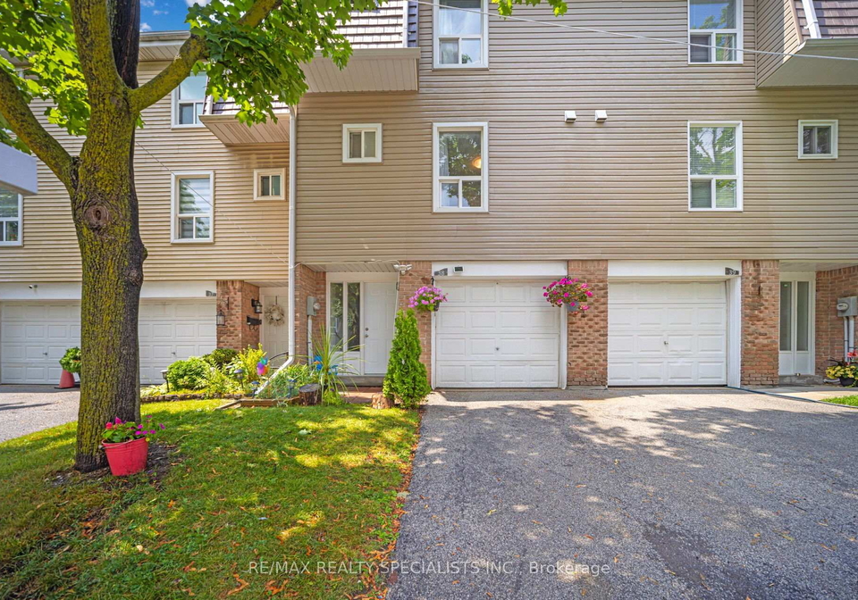 38-ellis-drive-brampton-ontario-w12279319