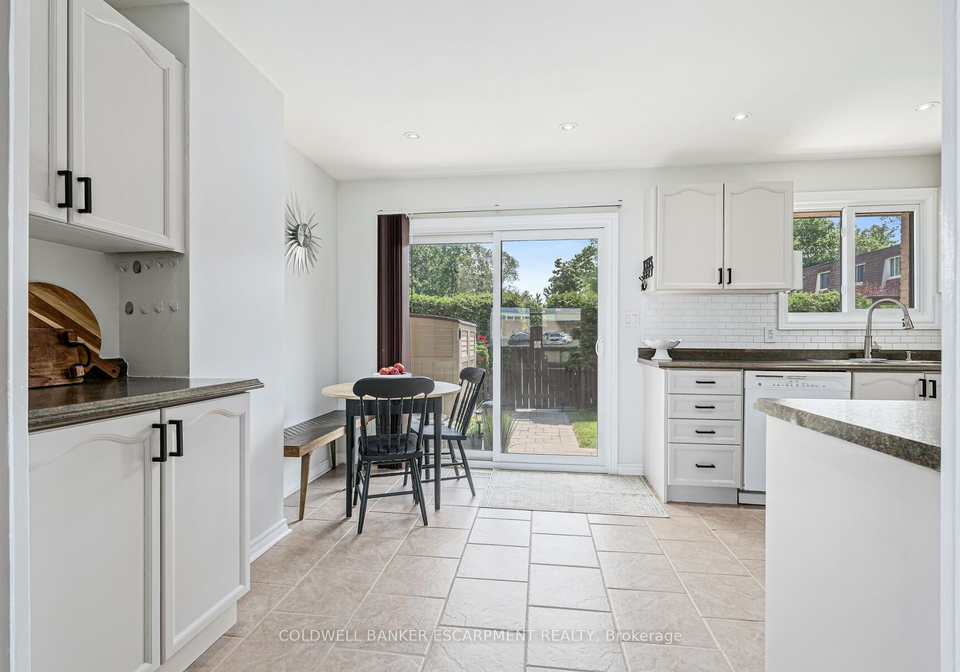 20-mountainview-road-s-s-halton-hills-ontario-w12279375