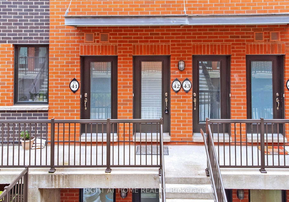 869-wilson-avenue-york-ontario-w12279584