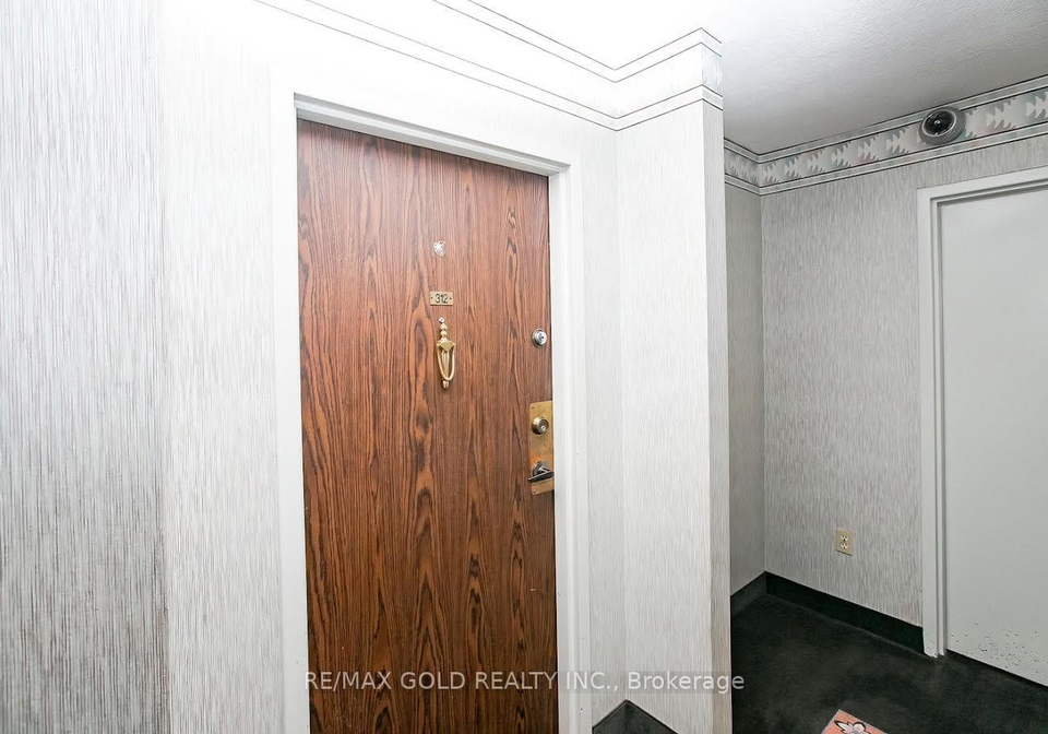 15-kensington-road-brampton-ontario-w12279808