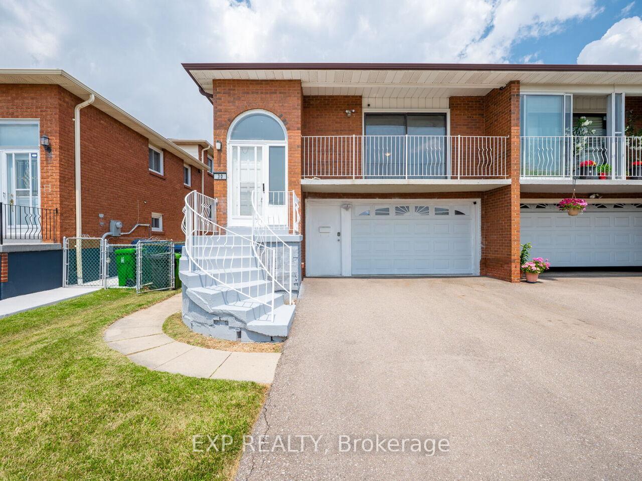 30-sharpecroft-boulevard-york-ontario-w12279837