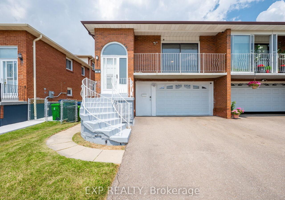 30-sharpecroft-boulevard-york-ontario-w12279837