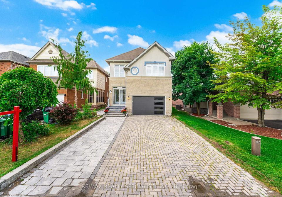 33-asterwind-crescent-brampton-ontario-w12279969