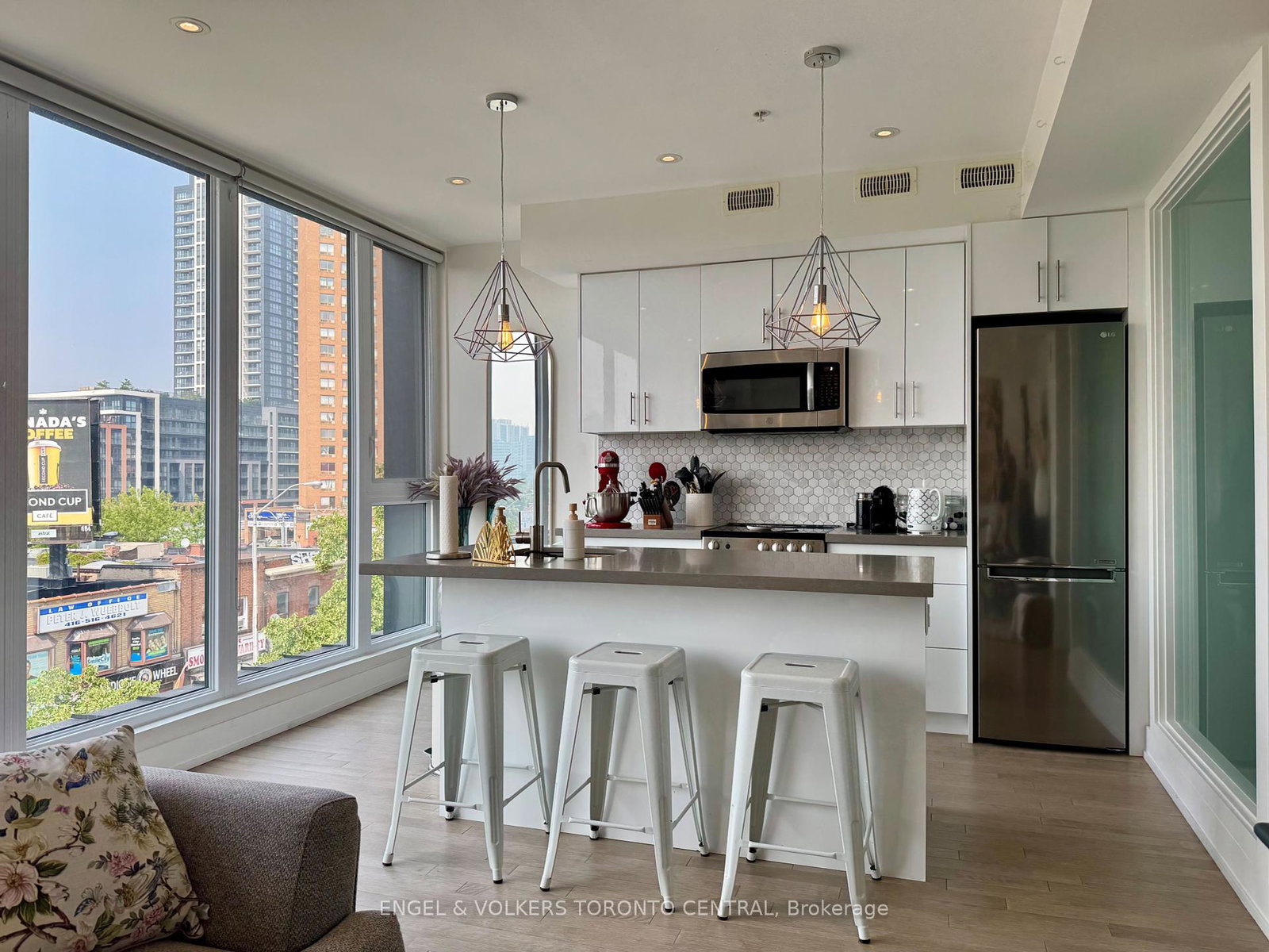 1555-bloor-street-w-w-toronto-ontario-w12279991