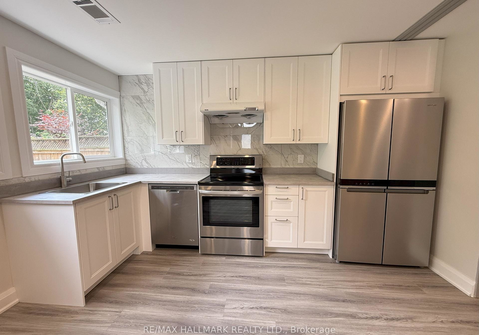 382-burnhamthorpe-road-etobicoke-ontario-w12279996