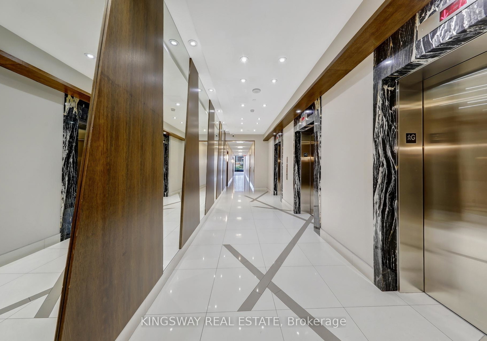 55-eglinton-avenue-w-w-mississauga-ontario-w12280052