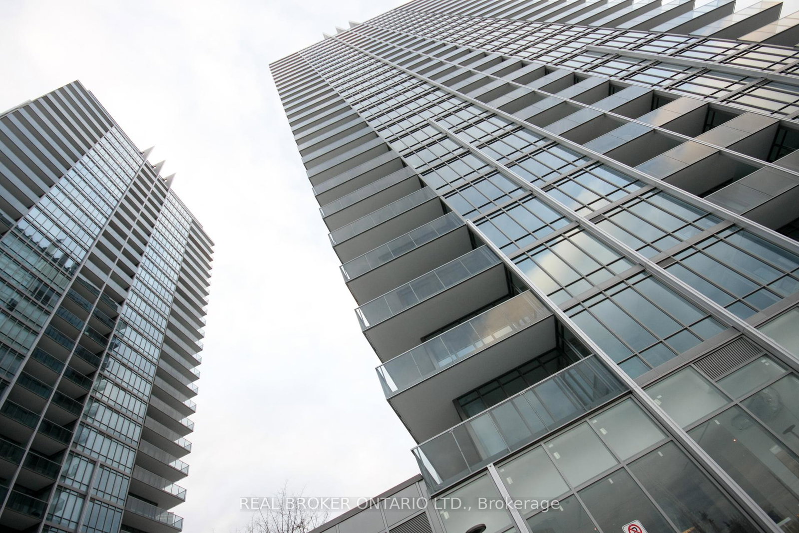 90-park-lawn-road-etobicoke-ontario-w12280056