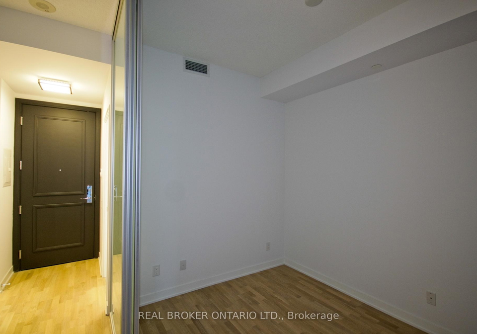 90-park-lawn-road-etobicoke-ontario-w12280056